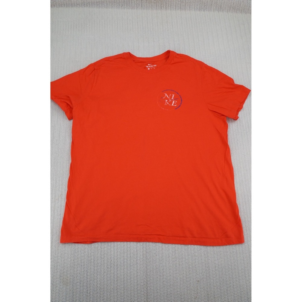 Nike Shirt Mens Extra Large Red Chest Graphic Short Sleeve Crew Neck Sports